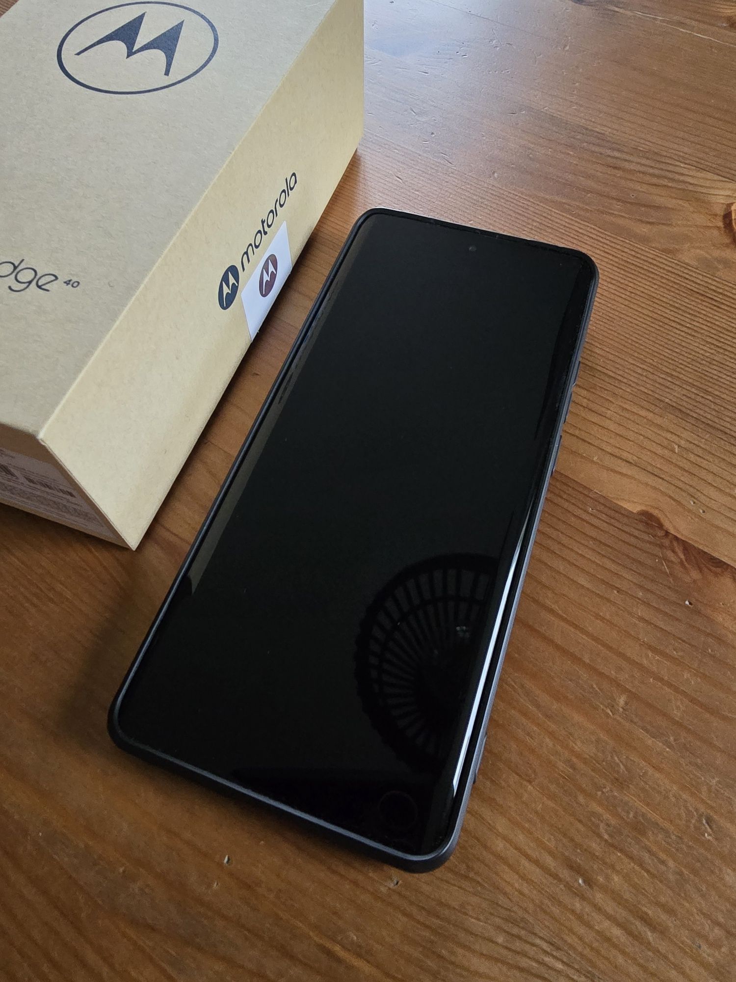 Motorola EDGE 40