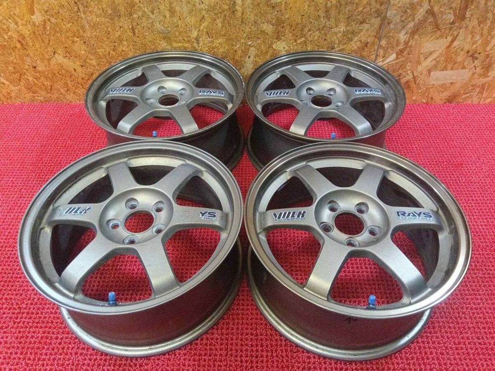 RAYS TE37C 16’ 7j et +46 5x100
