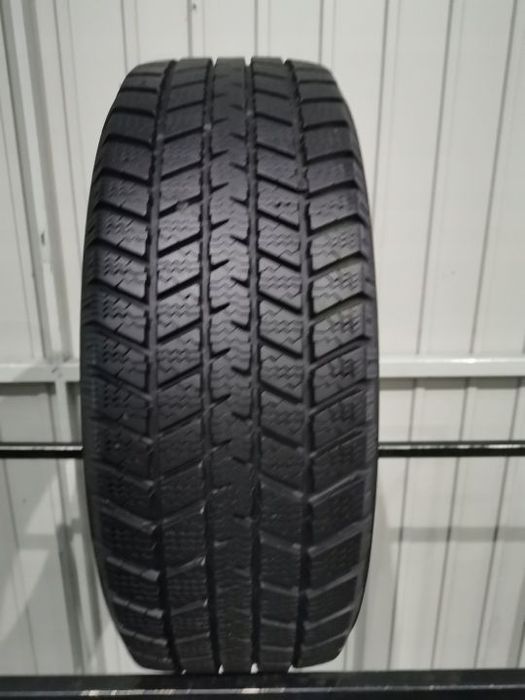 1x GT Radial Champiro Winterpro 175/55R15 2396
