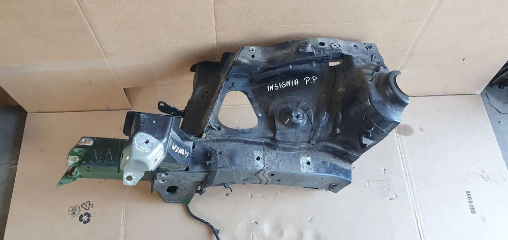 Ćwiartka podłużnica prawa przednia prawy przód Opel Insignia A