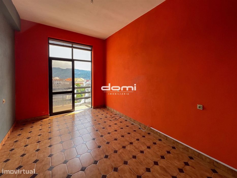 Loja no centro de São Pedro do Sul