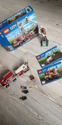 Конструктор LEGO City Пожарный пикап 60111