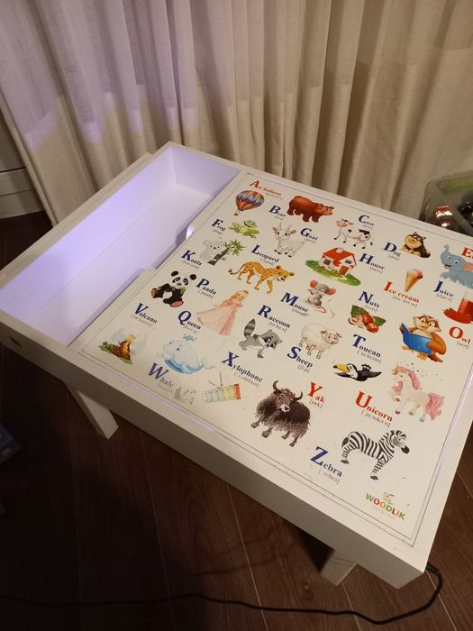 Столик дитячий зі стільцем