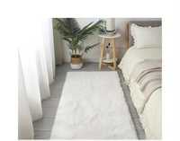 Dwa białe dywany 120 x 40 cm ecru sypialniane