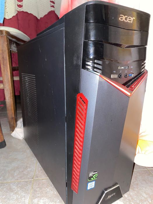 PC i5 (16gb ram) + Samsung Odyssey 27’