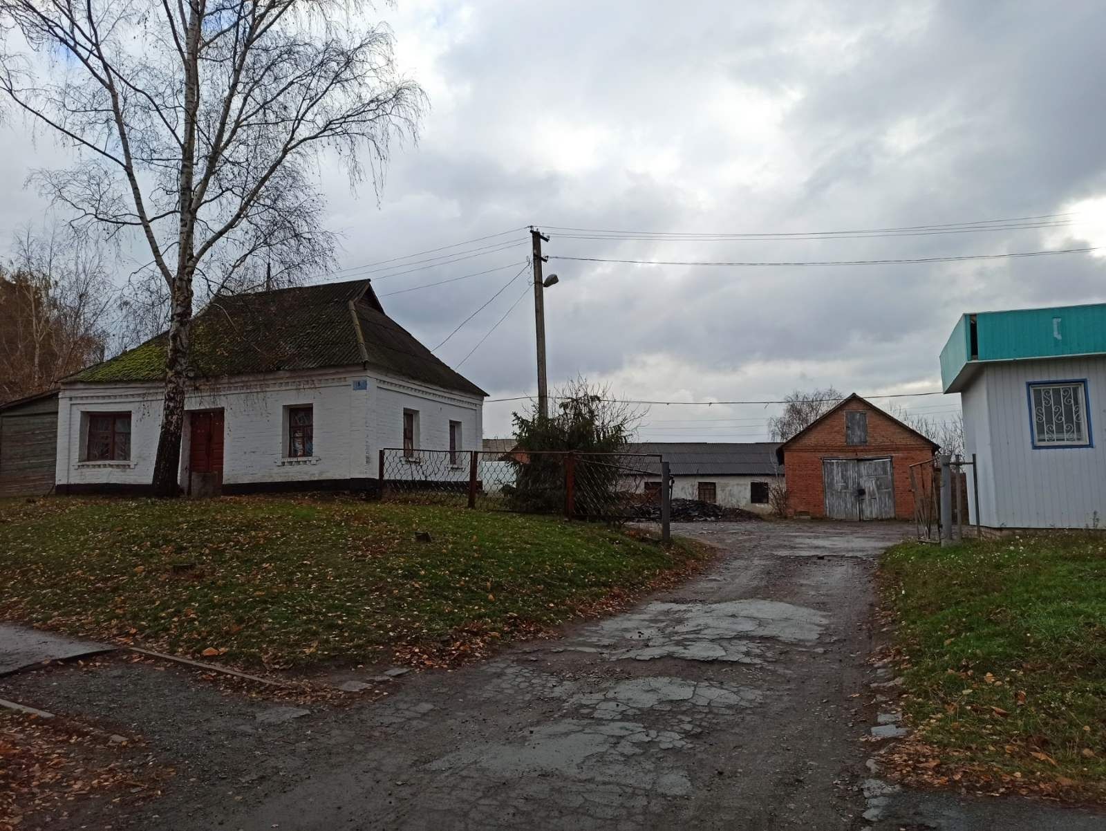 Комплекс будівель в м.Шишаки, центр