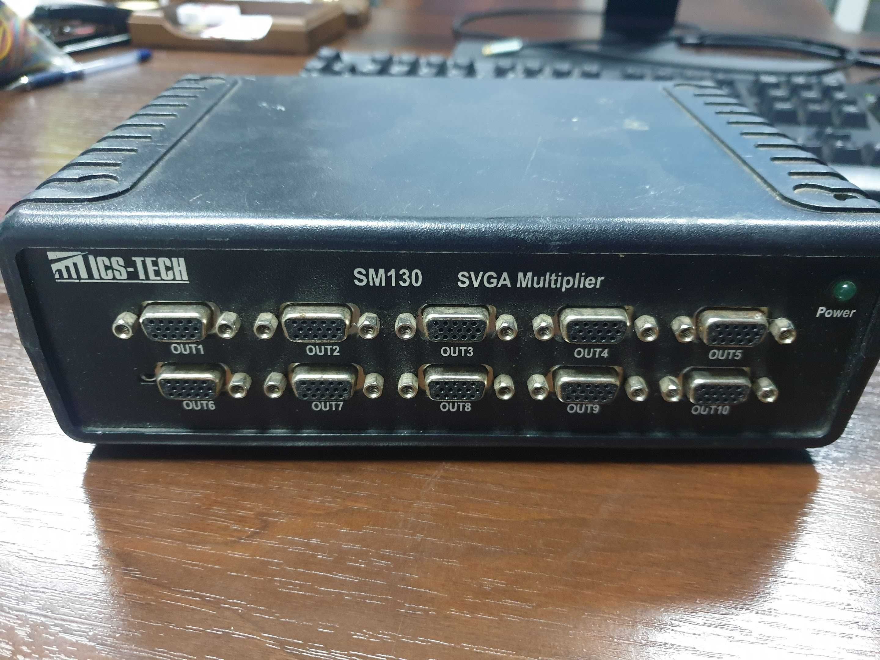 ICS-TECH SM130 VGA сплиттер на 10 портов