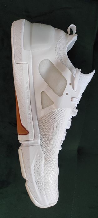 Under Armour UA TriBase Reign 4 Pro Reflect rozmiar 44 (28 cm)