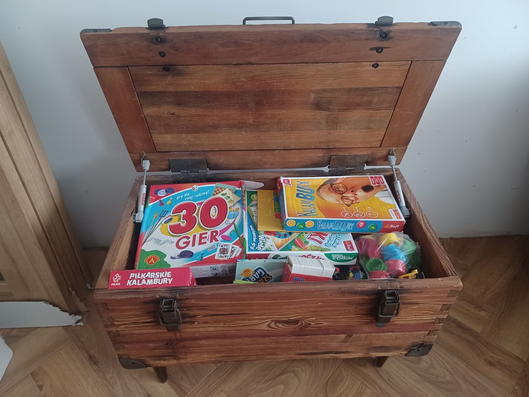 Drewniana skrzynia loft retro vintage  dlu74 szer41 wys  49 cm
