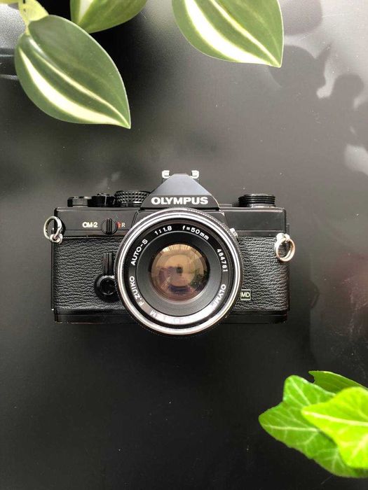 Фотокамера Olympus OM 2 з Об'єктивом Olympus Zuiko 50mm f1.8