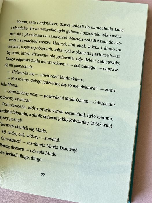 8 + 2 i ciężarówka. Vestly Anne-Cath.