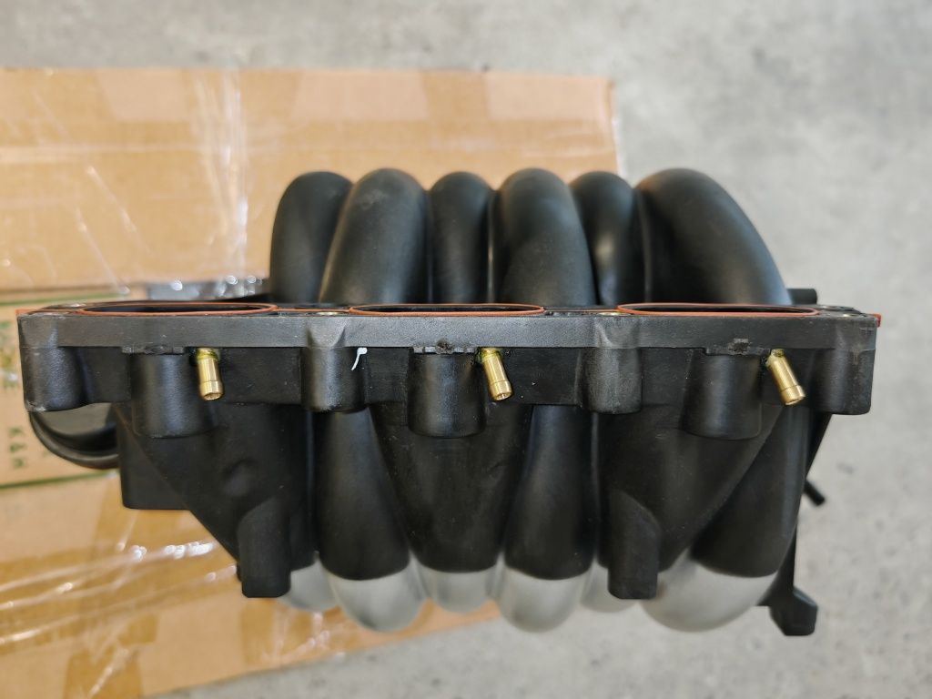 Kolektor dolotowy Audi A6 C5 V6 2.4 + gaz