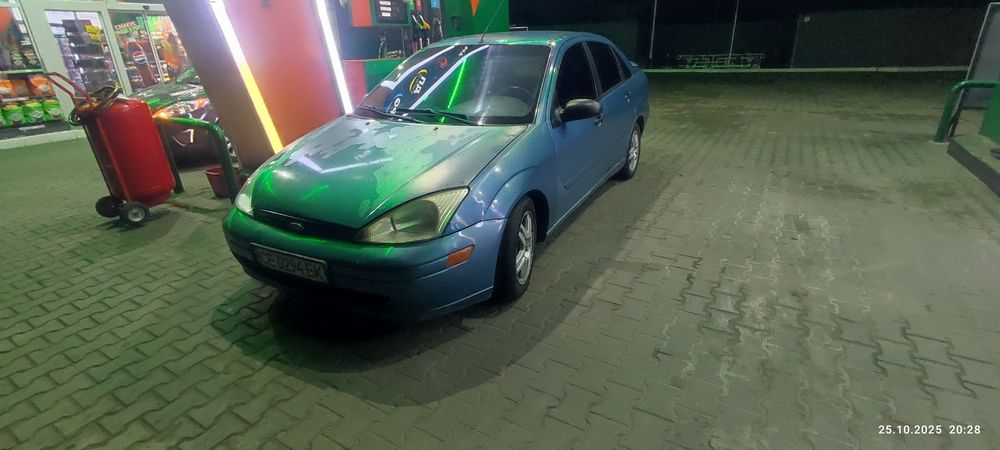 Продам форд фокус 2001-года