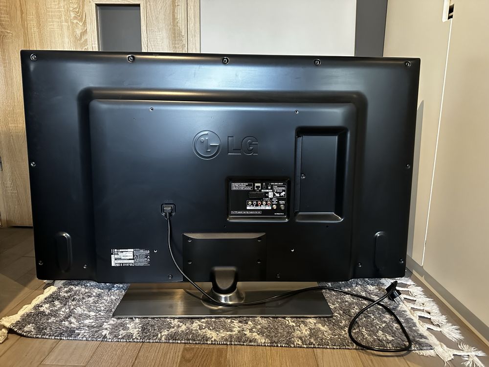 LG webOS TV LF652V 50 cali