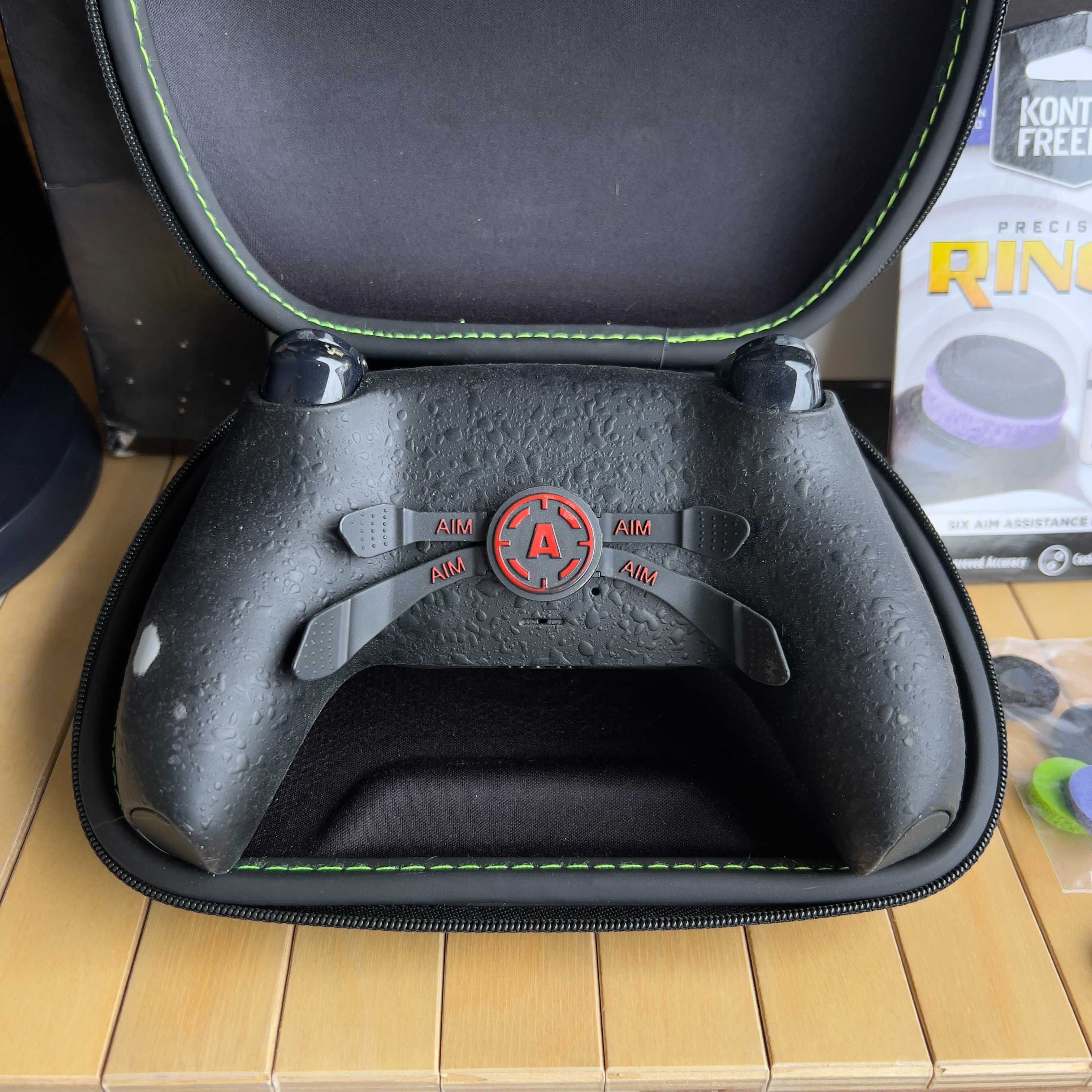 PS5 Digital (czarna) + 2 pady (1xAimcontrollerPro) + SSD 2TB + dodatki