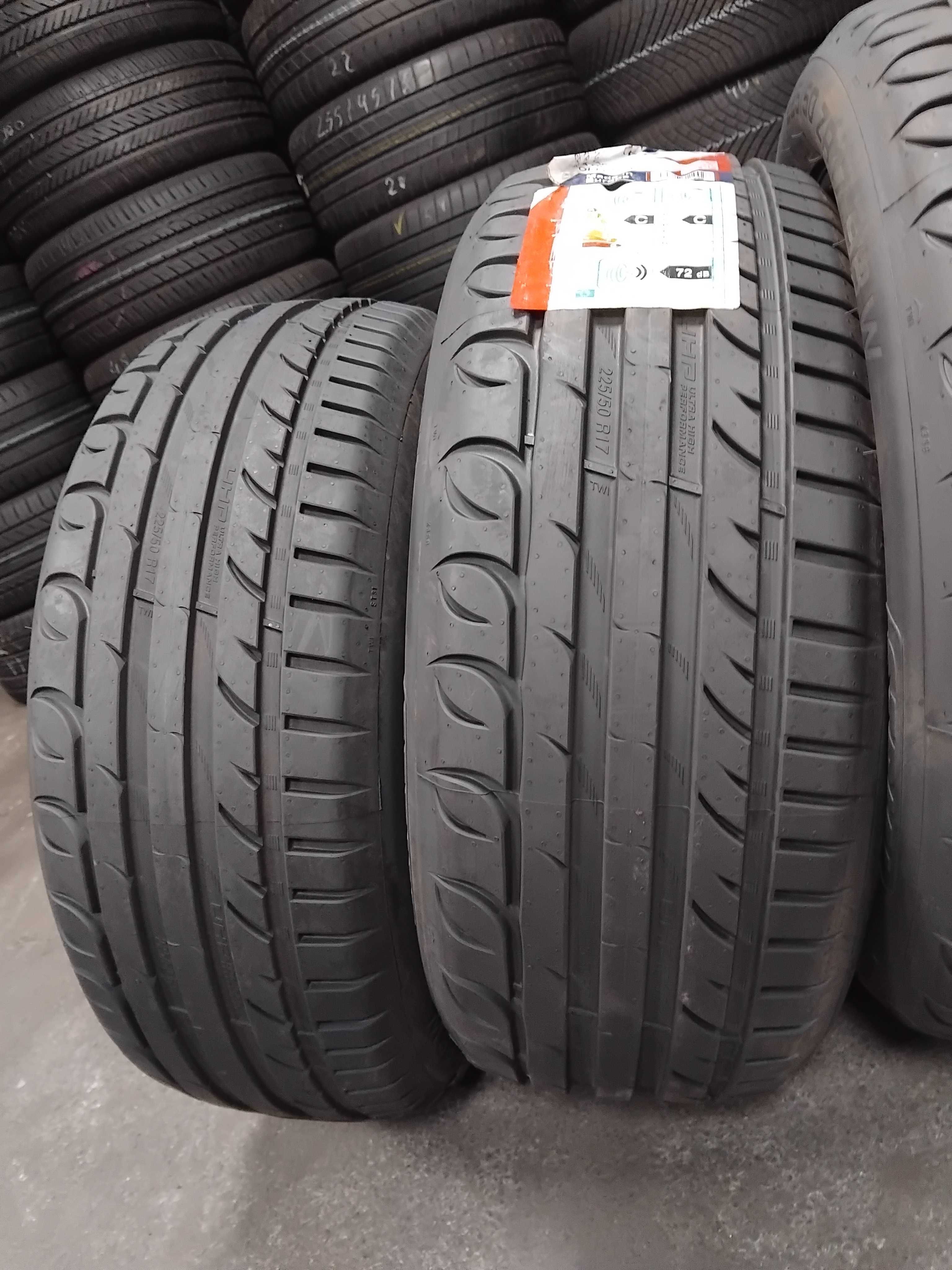 Шини 225/50 R17 Strial UHP Perf Комплект Літо