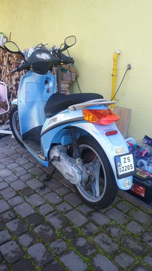 Malaguti Ciak 50 ccm  2T Minarelli duże koła  16"skuter rok 2000