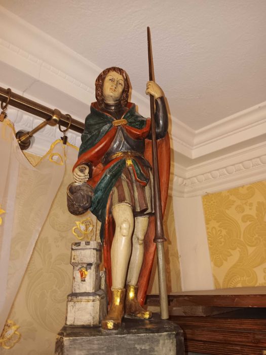Rzeźba w drewnie Św. Florian w polichromii