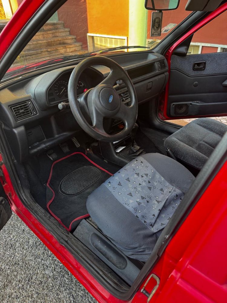 Vende-se Ford Fiesta 1995