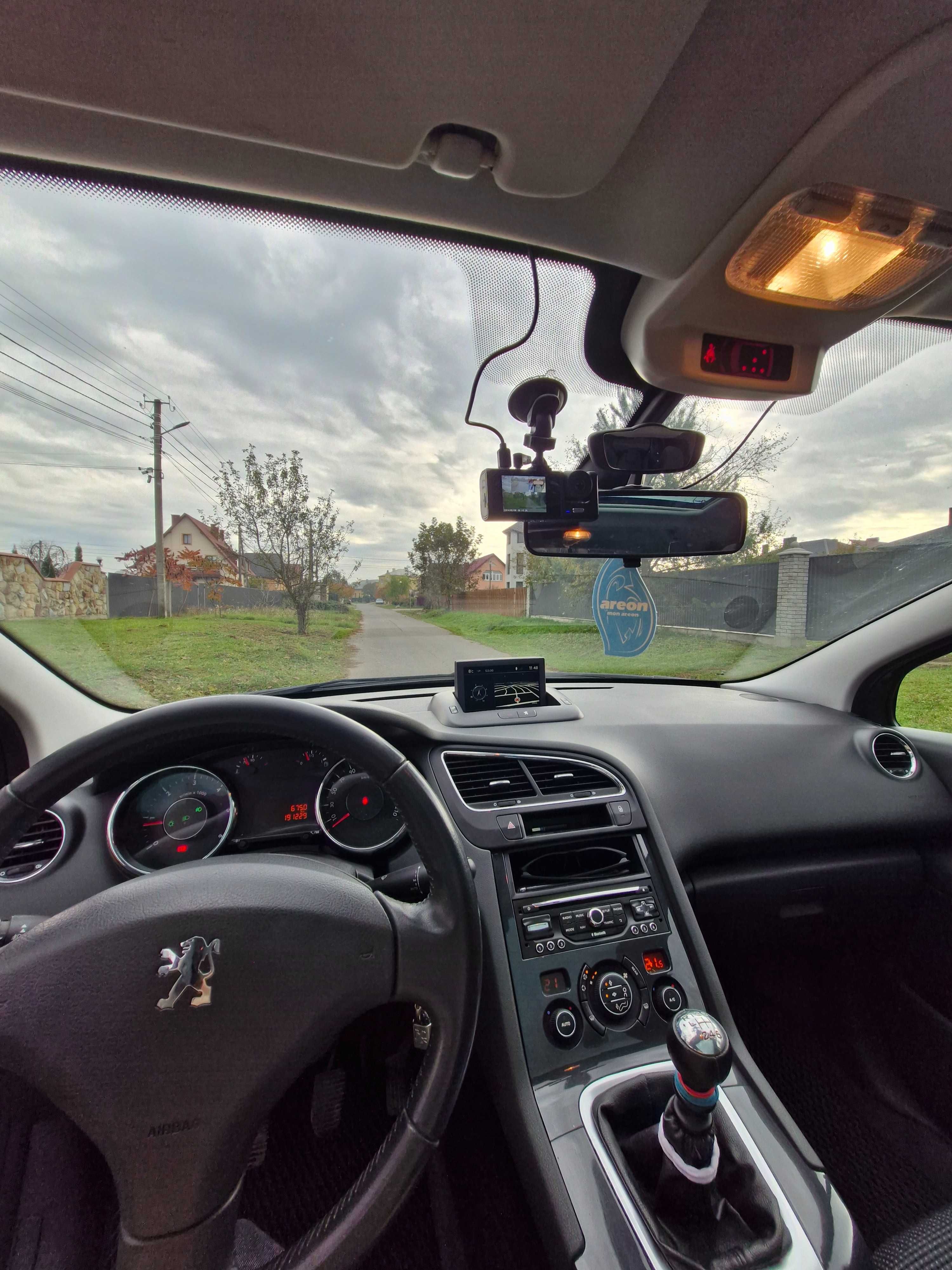 Peugeot 5008 2013