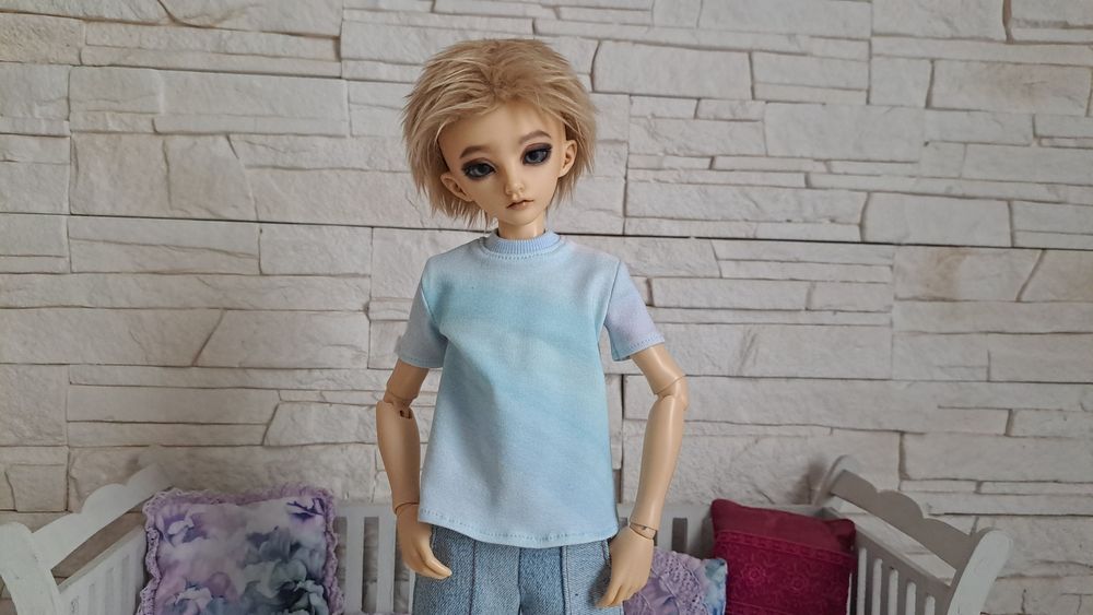 T- shirt dla lalki bjd