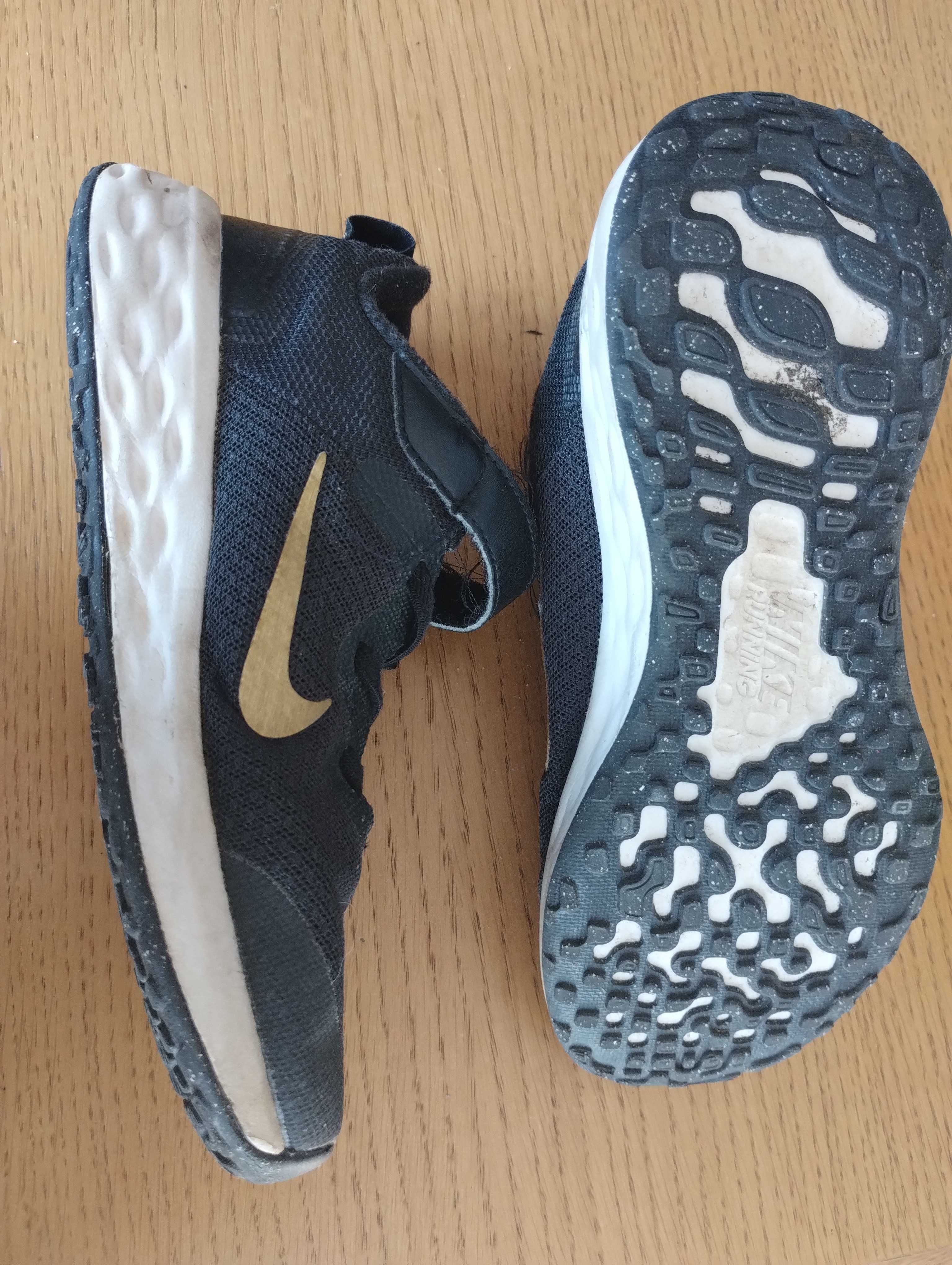 Nike buty sportowe nr 31