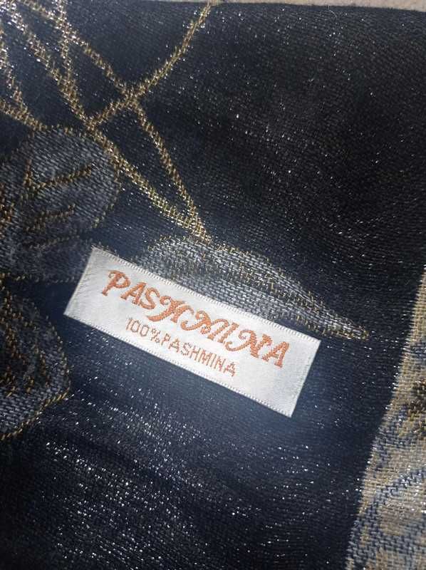 Czarno- złoty szal Pashmina 100%