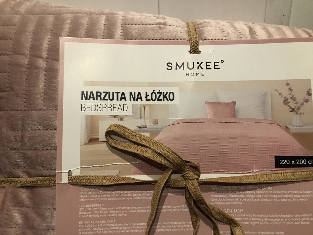 Narzuta na łóżko 220x200 smukee różowa