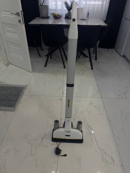 Продам миючий пилосос Karcher EWM 2 Premium