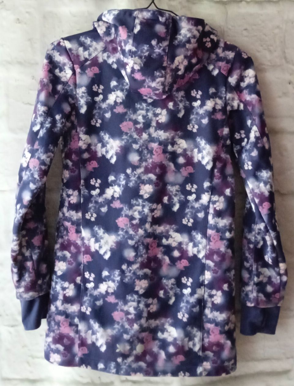 Granatowo-kolorowy płaszczyk CRIVIT softshell 10-12 lat 146-152cm