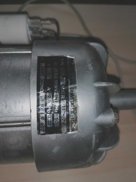 Motor monofásico 0.32 HP marca SMEG