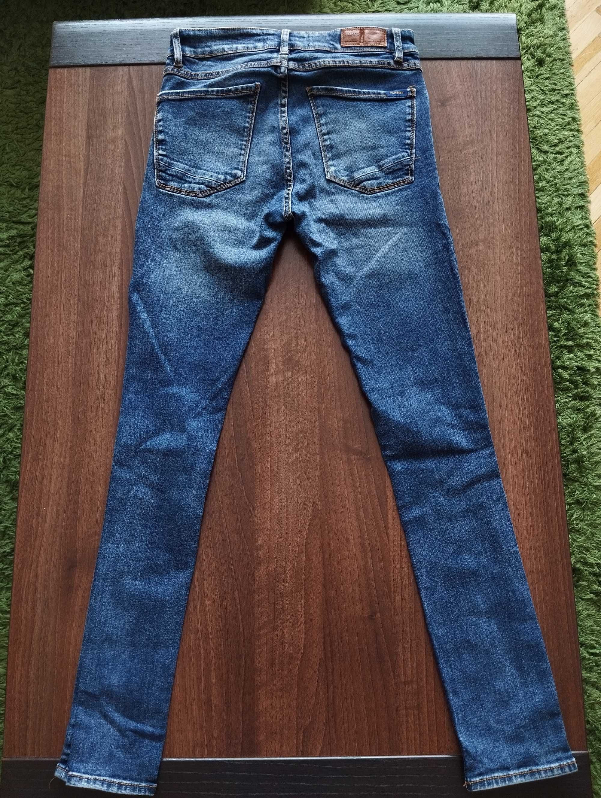 Spodnie jeansowe skinny Pull&Bear