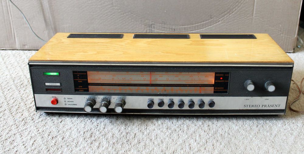 Ресивер RFT stereo  present 2401 Год 1972