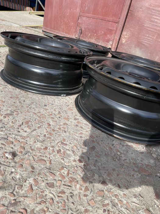 Диски Ford Tranzit R16 розболтовка 5х160