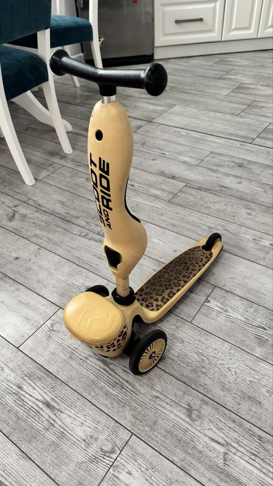Самокат/біговел scoot and ride