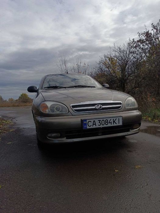 Продам Daewoo Lanos 2011