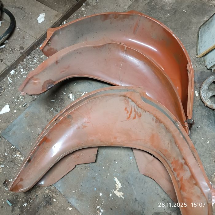 Крила ВАЗ 2101-07 передні і задні СРСР