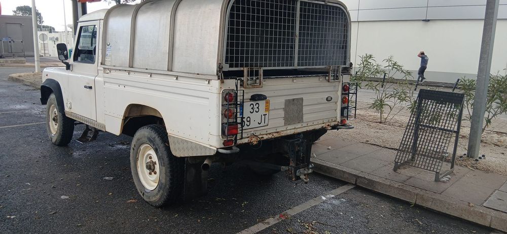 Land rover defender 110 hcpu