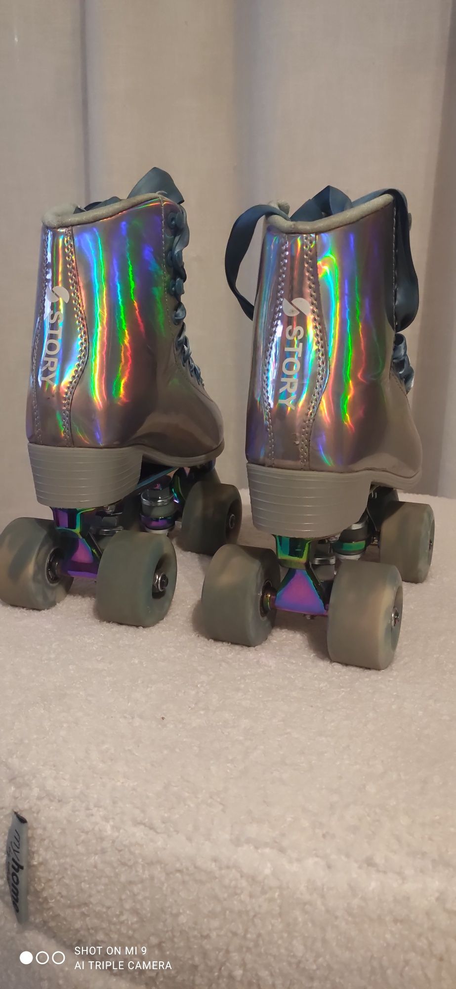 Patins 4rodas, MT pouco usados, quase sempre c proteções