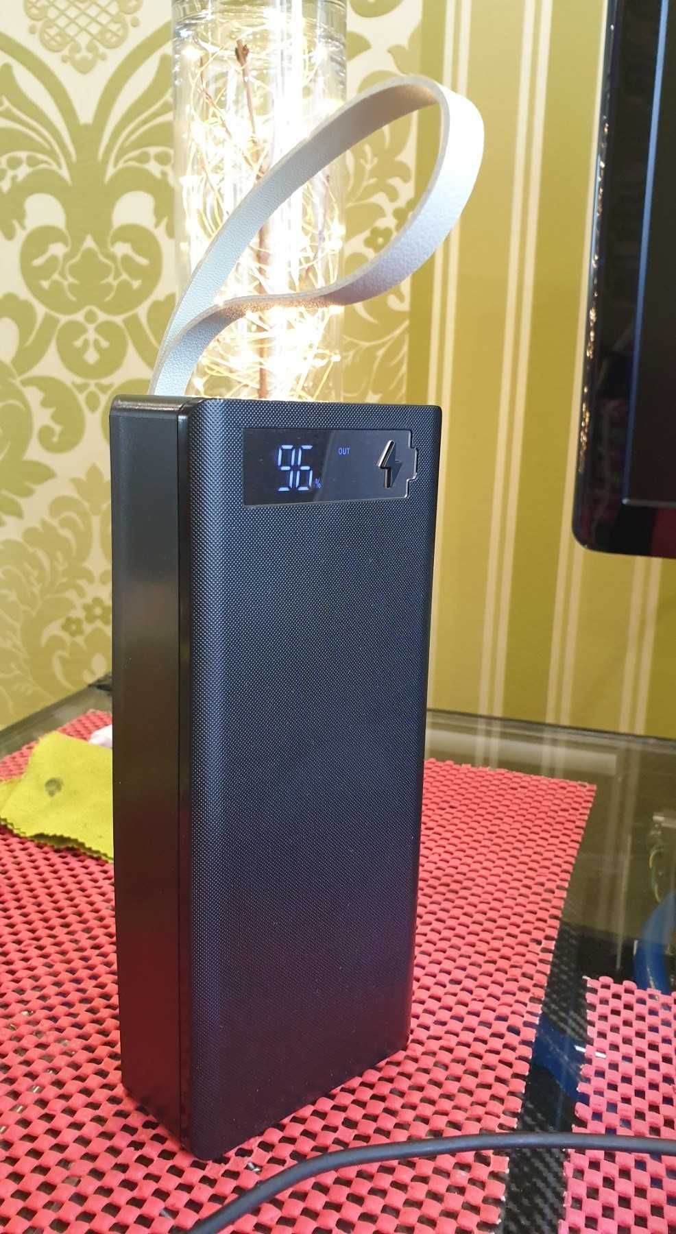 Powerbank 16*18650 с фонариком быстрая зарядка 50000 мАч ,Аккумуляторы