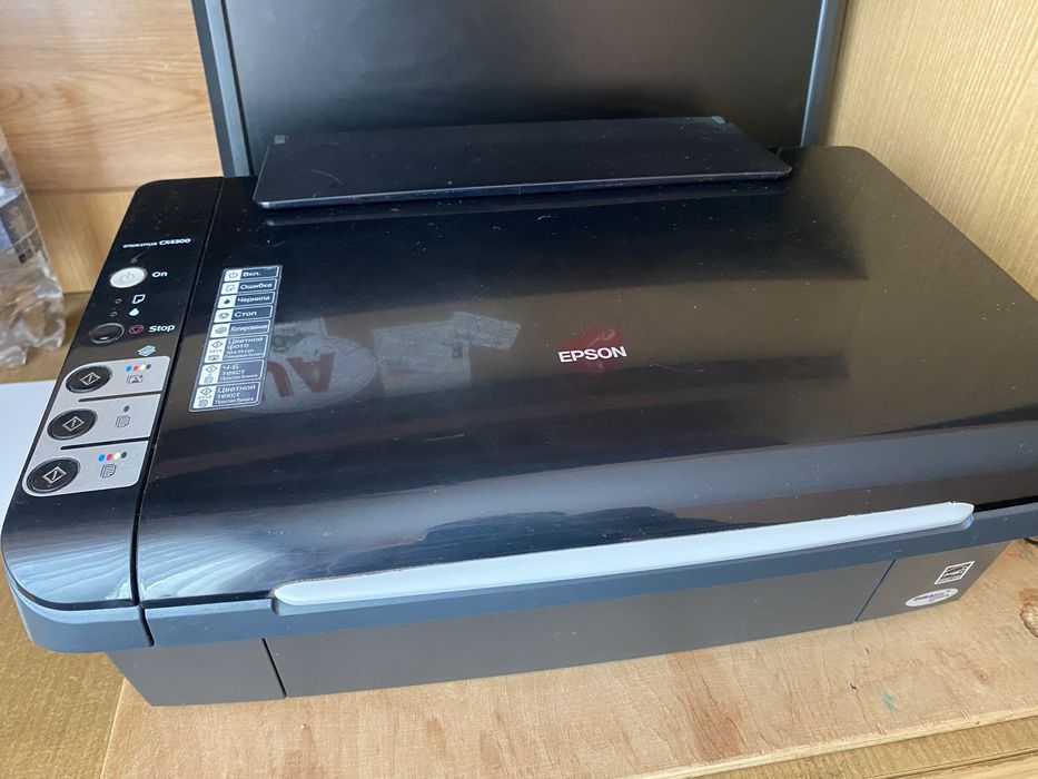 Принтер/сканер/ксерокс Epson Styles cx4300