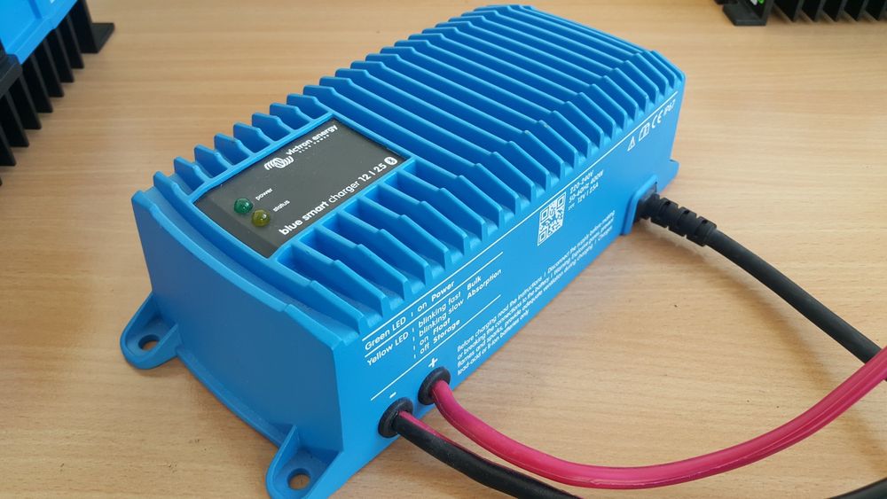 Ładowarka Victron blue smart IP67 12/25 zasilacz wysyłka w cenie !