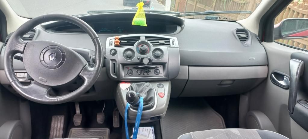 Sprzedam Renault Scenic 2