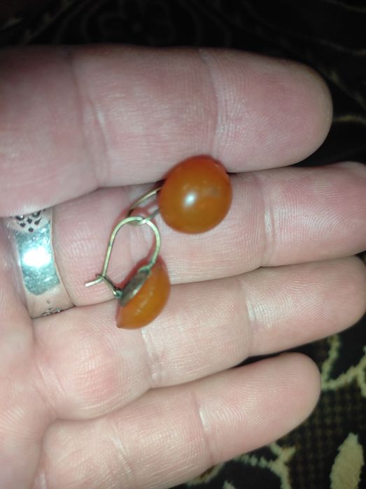 Серьги серебро 875 янтарь.