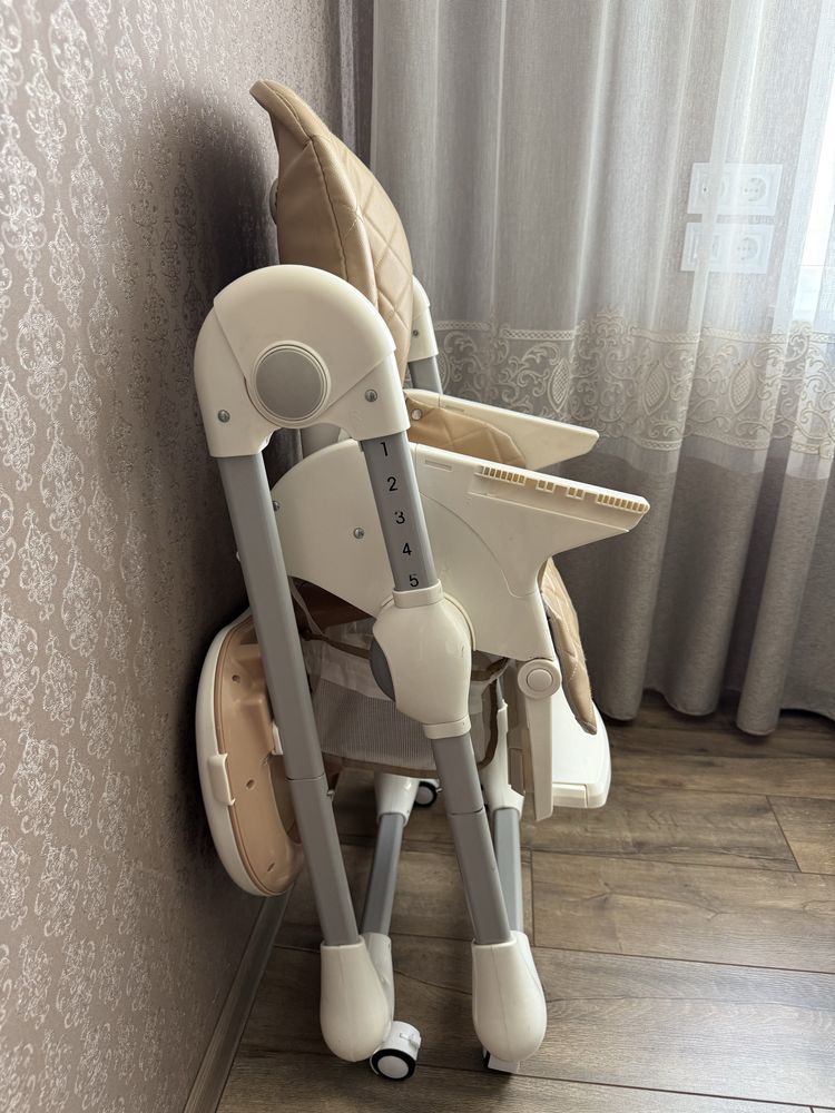 Продам детский стульчик для кормления