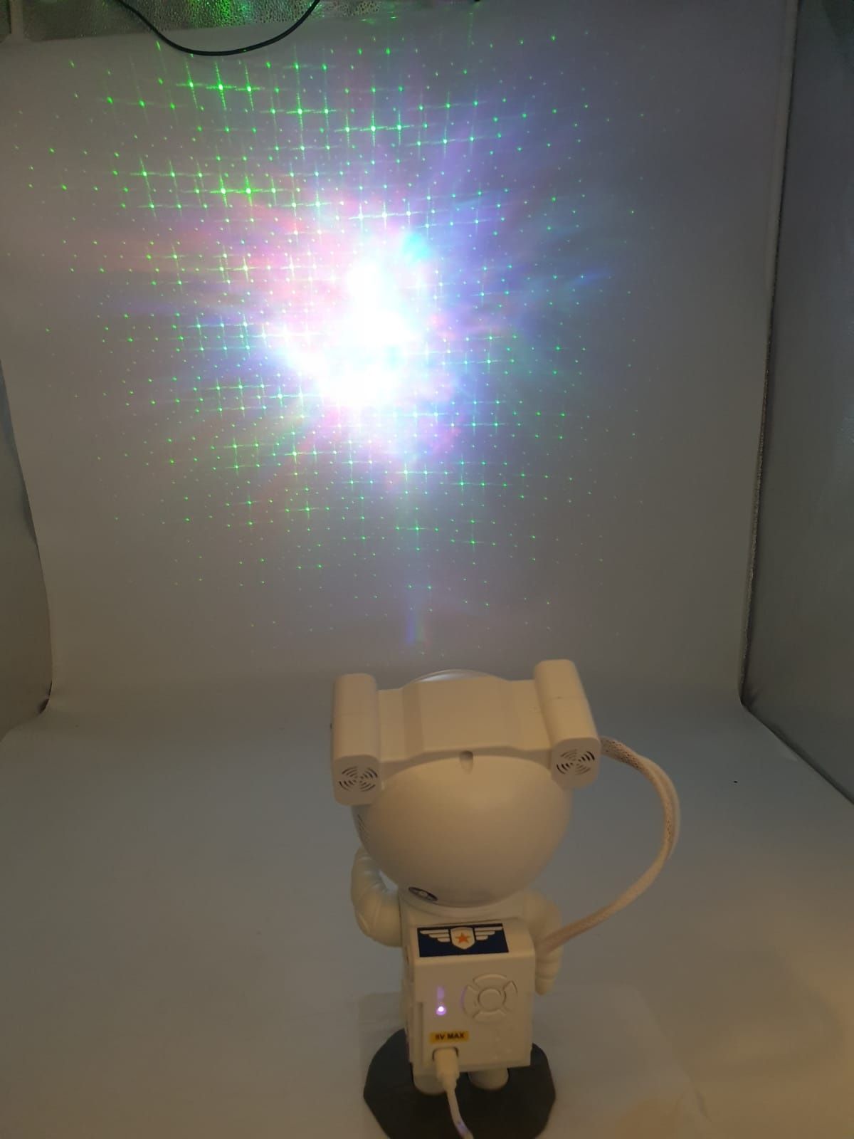 Projektor LED, lampka astronauta xanlite