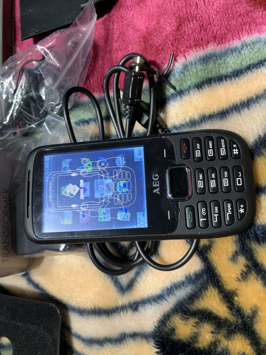 Telemovel AEG BTX330 Dual SIM Novo