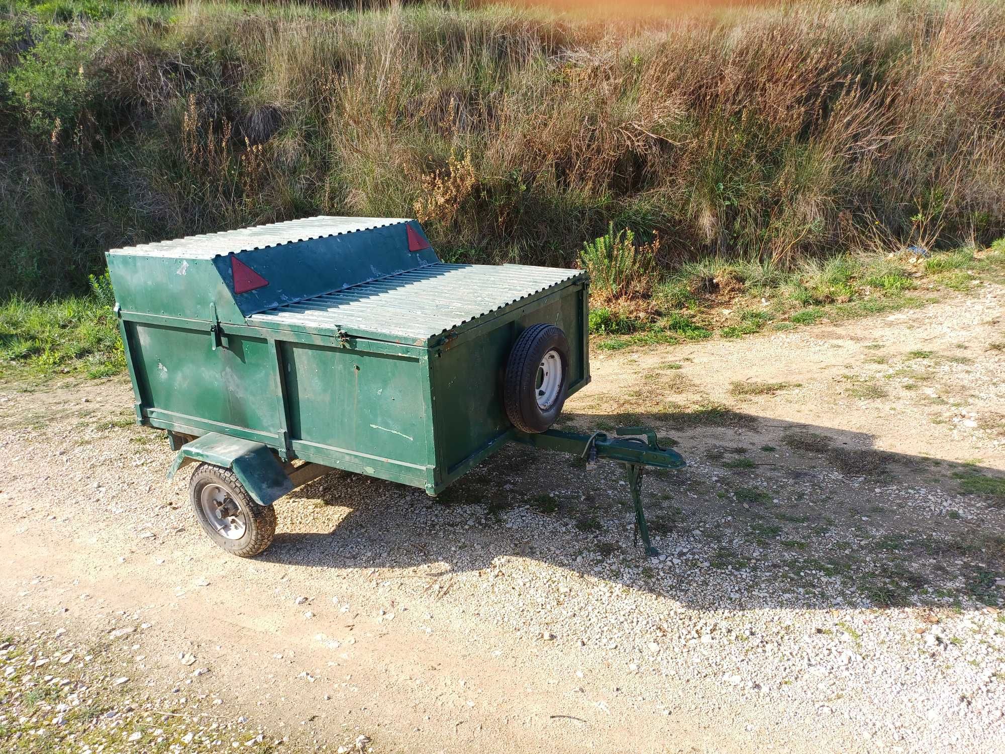 Reboque Atrelado caça