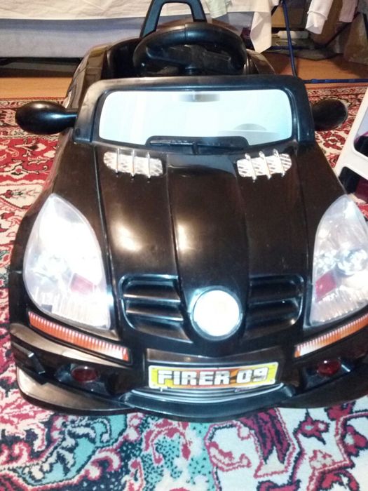 Auto na akumulator z pilotem