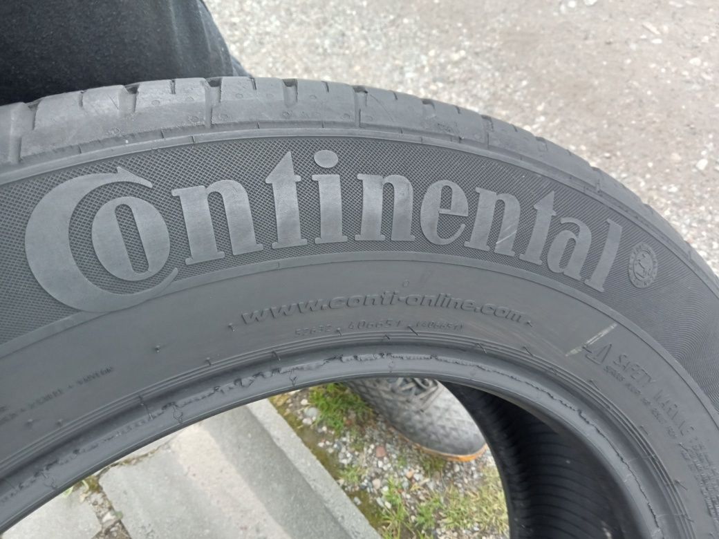 2x Opony Używane Letnie 215/60R17 Continental